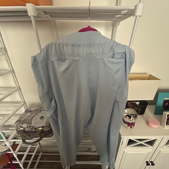 Lands' End Women's Sky Blue Cargo Joggers NWOT - Picture 3 of 6